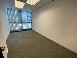 High Street Centre (D6), Office #481538411